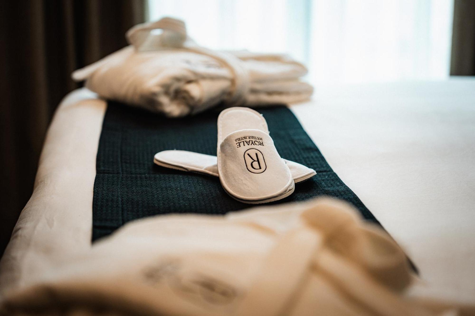 Royale Sainte Helene Boutique Hotel Біркіркара Екстер'єр фото