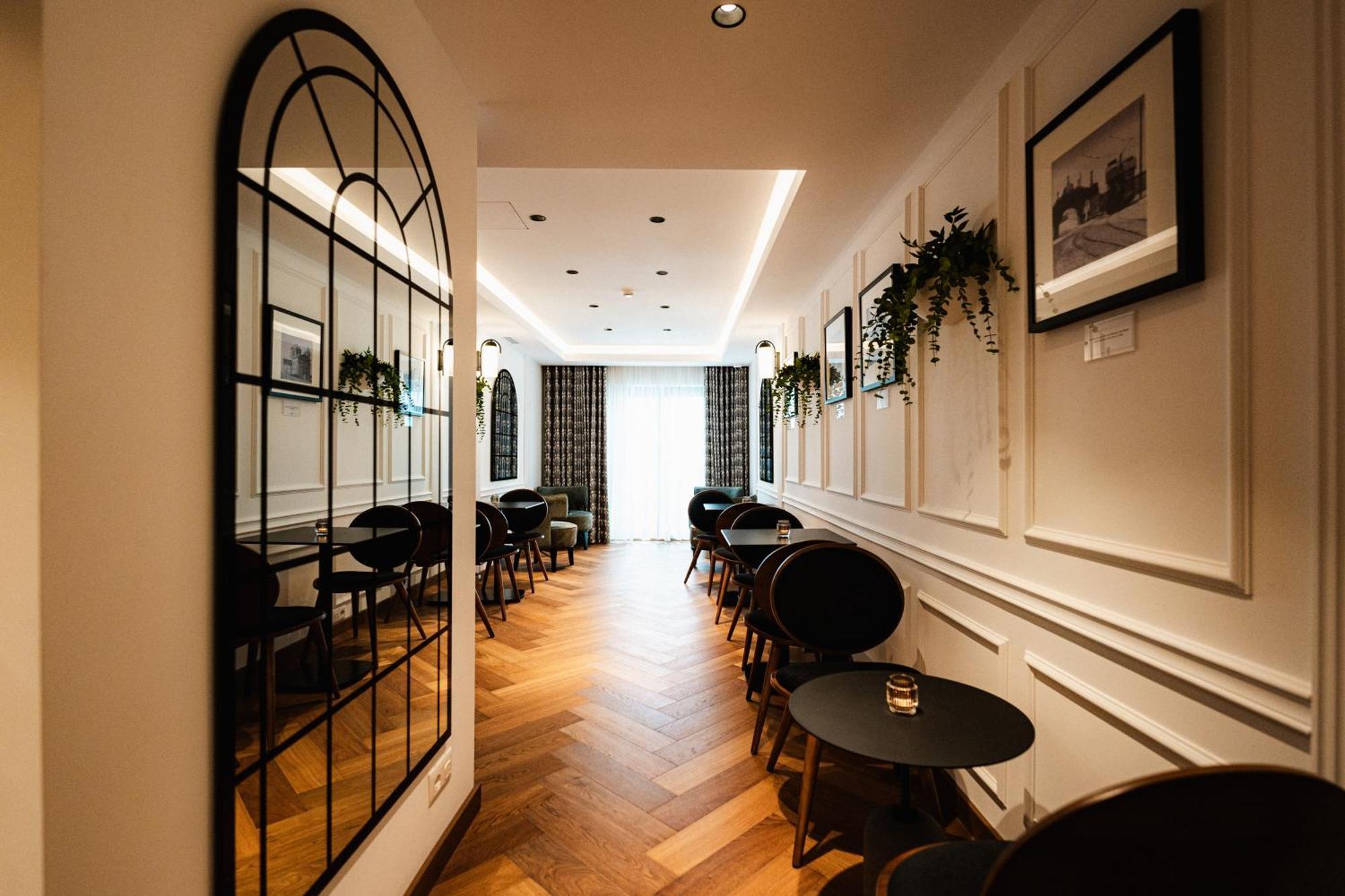 Royale Sainte Helene Boutique Hotel Біркіркара Екстер'єр фото